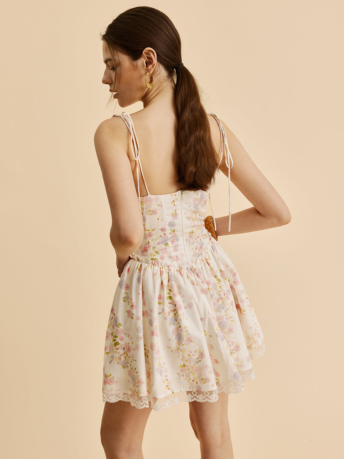 Bogenriemen Blumen Korsettkleid