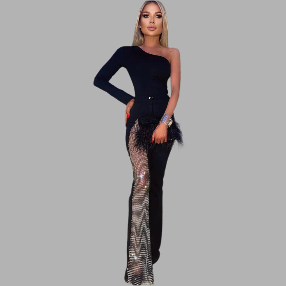 Schwarzer Ein-Schulter Asymmetrischer Strass-Bandagen-Jumpsuit
