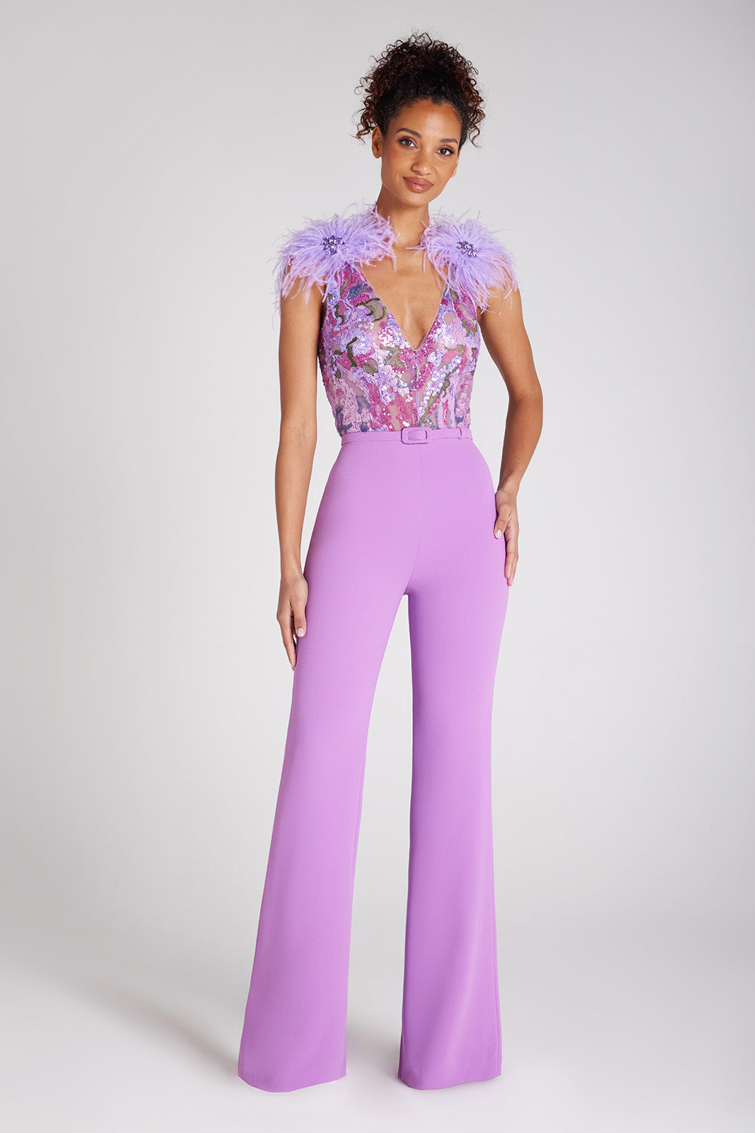 Alicia -Lila Jumpsuit Zeitlose Eleganz