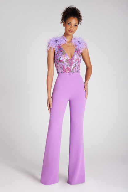 Alicia -Lila Jumpsuit Zeitlose Eleganz