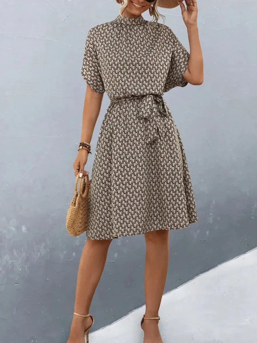 Brown Round Neck Short Sleeve Mini Dress