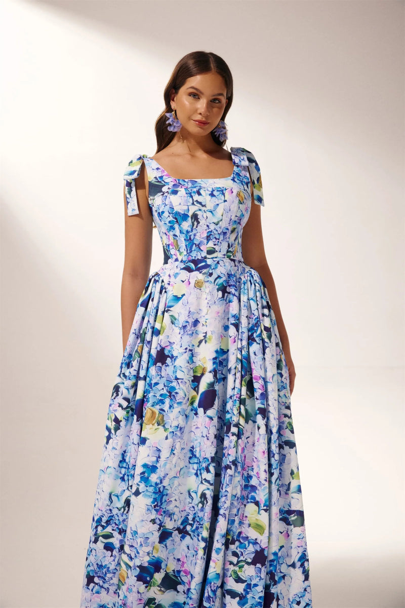 Kacey – Maxikleid mit Trägern und Hortensien-Print